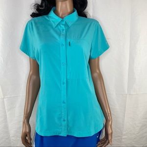 COLUMBIA Women’s Green Wingfield Spring Top
